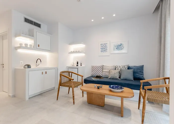 Апартаменты Blueart Naxos City