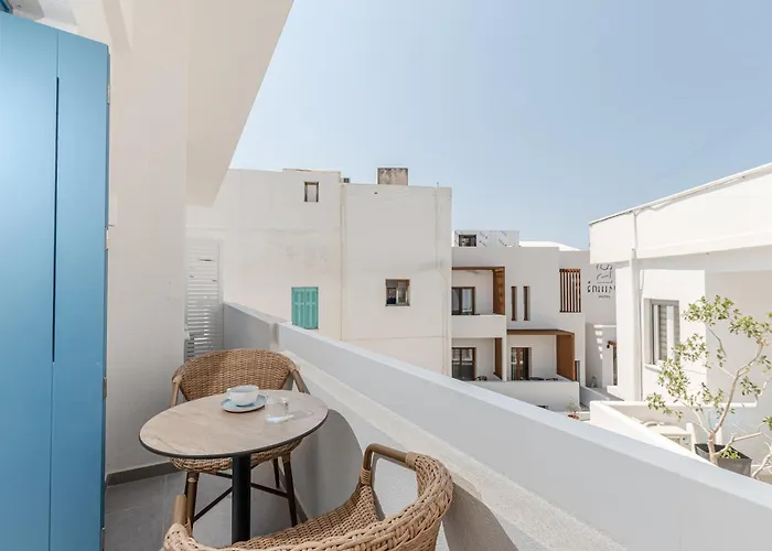 Апартаменты Blueart Naxos City